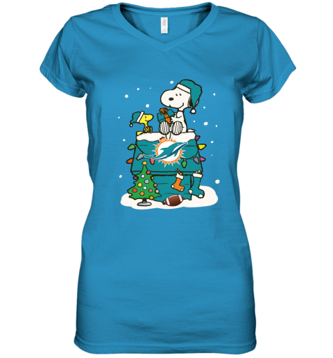 A Happy Christmas With Miami Dolphins Snoopy Shirts Women's T-Shirt 