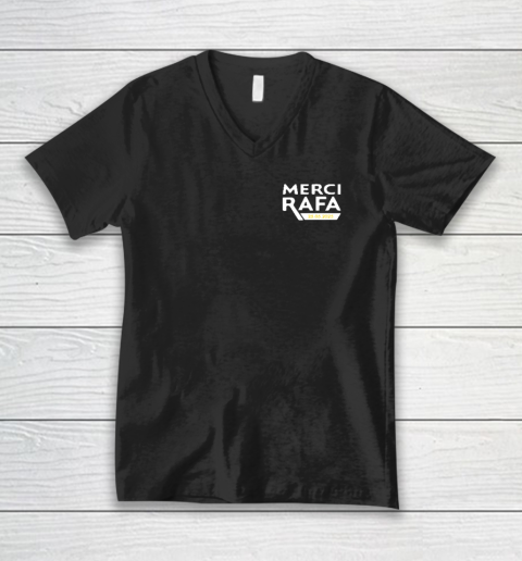 Merci Rafa V-Neck T-Shirt
