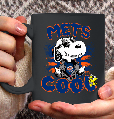 MLB Baseball New York Mets Cool Snoopy Shirt Ceramic Mug 11oz