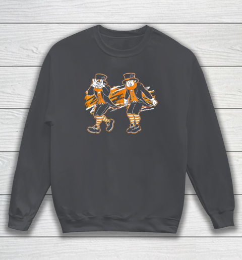 Leprechaun Griddy Dance St Patricks Day Sweatshirt 3