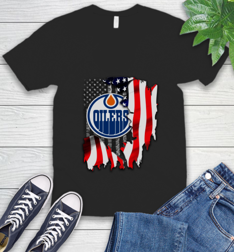 Edmonton Oilers NHL Hockey American Flag V-Neck T-Shirt