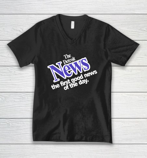 DETROIT NEWS THE FIRST GOOD NEWS OF THE DAY V-Neck T-Shirt