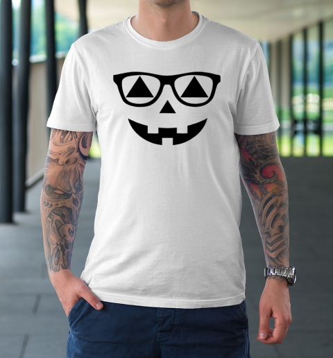 Halloween Pumpkin Sunglasses Jack O' Lantern Face Funny T-Shirt