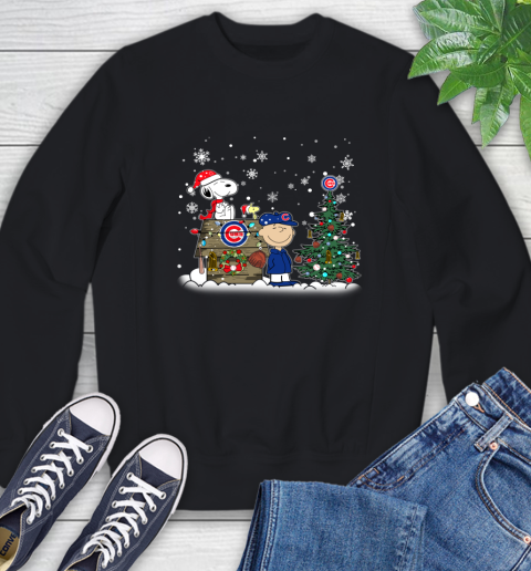 MLB Chicago Cubs Snoopy Charlie Brown Christmas Baseball Commissioner's Trophy Sweatshirt