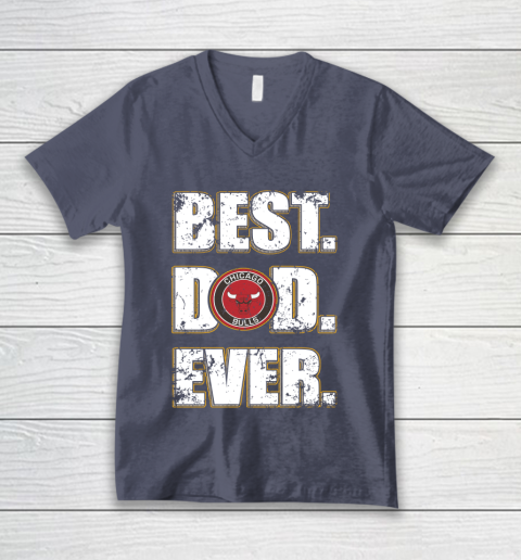 NBA Chicago Bulls Basketball Best Dad Ever Family Shirt V-Neck T-Shirt 7