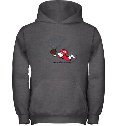 Kansas City Chiefs Snoopy Plays The Football Game Youth Hoodie