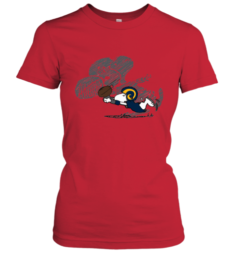 Los Angeles Rams Snoopy Plays The Football Game Women's T-Shirt