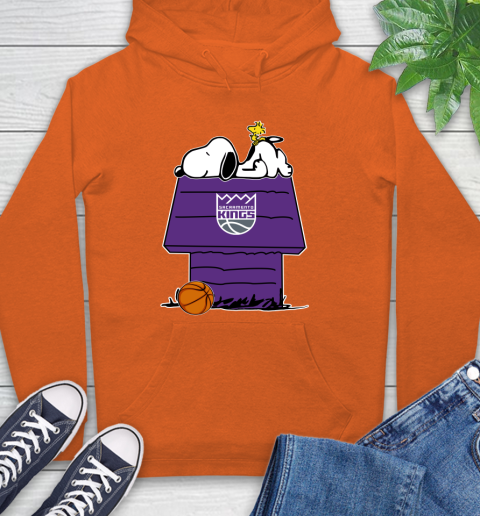 Sacramento Kings NBA Basketball Snoopy Woodstock The Peanuts Movie Hoodie Orange Sacramento Kings NBA Basketball Snoopy Woodstock The Peanuts Movie Hoodie 5
