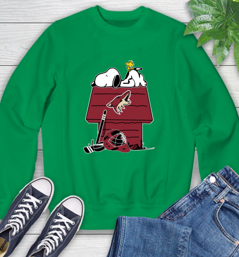 Arizona Coyotes NHL Hockey Snoopy Woodstock The Peanuts Movie Sweatshirt 18