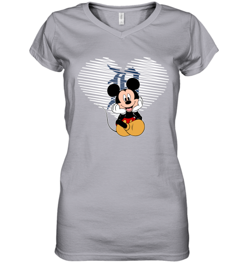 MLB Baseball Detroit Tigers Cheerful Mickey Disney Shirt Youth T