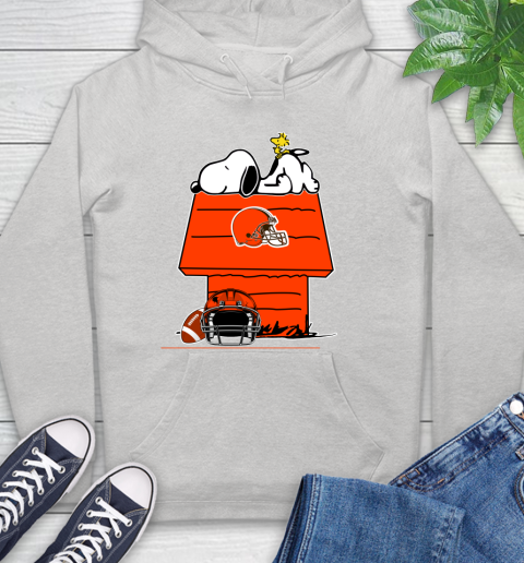 Cleveland Browns NFL Football Snoopy Woodstock The Peanuts Movie Hoodie