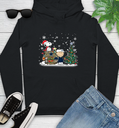 NFL Dallas Cowboys Snoopy Charlie Brown Christmas Football Super Bowl Sports Youth Hoodie