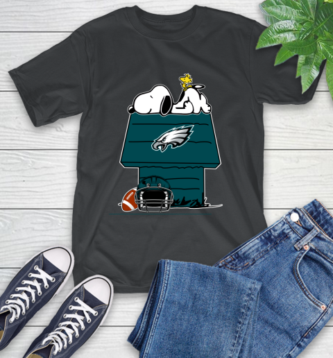 Philadelphia Eagles NFL Football Snoopy Woodstock The Peanuts Movie T-Shirt 2