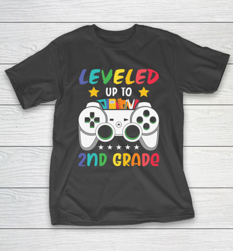 Back To School Shirt Leveled up to 2nd grade T-Shirt