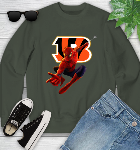 NFL Spider Man Avengers Endgame Football Cincinnati Bengals Youth Sweatshirt 11 NFL Spider Man Avengers Endgame Football Cincinnati Bengals Youth Sweatshirt - Image 11