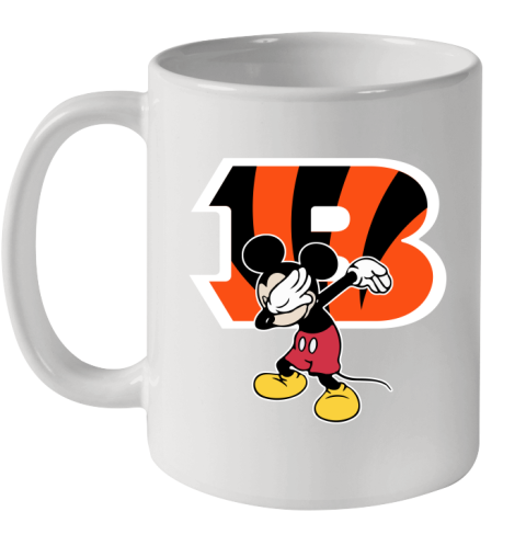 Cincinnati Bengals NFL Football Dabbing Mickey Disney Sports Ceramic Mug 11oz