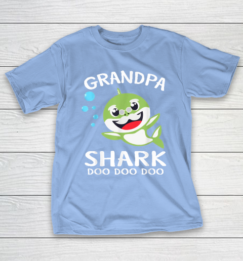 Grandpa Funny Gift Apparel  Grandpa Shark Funny Father's Day Gift T-Shirt 10