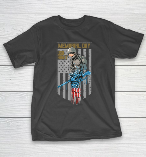 US Army Veteran With Gun American Flag US Pride Memorial Day T-Shirt