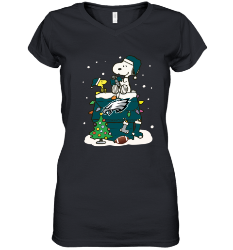 A Happy Christmas With Philadelphia Eagles Snoopy Women's V-Neck T-Shirt