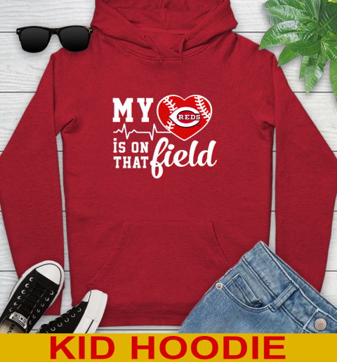 MLB My Heart Is On That Field Baseball Sports Cincinnati Reds Youth Hoodie - Image 12