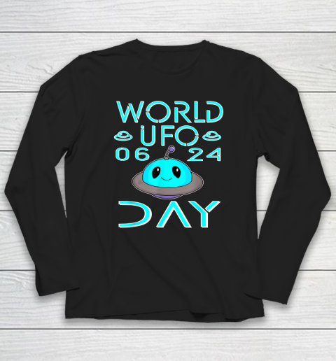 Mens World UFO Day 06 24 Long Sleeve T-Shirt
