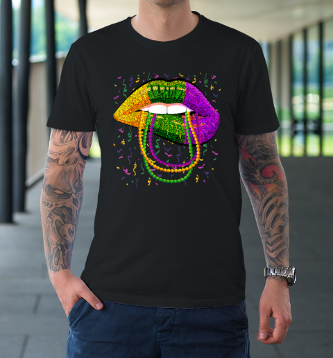 Mardi Gras Lips Queen Beads Outfit For Women Carnival T-Shirt