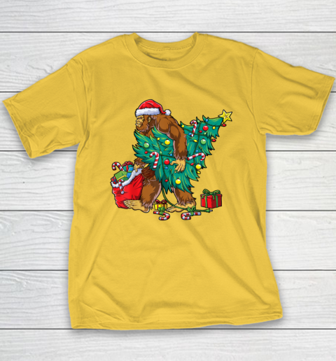 Bigfoot Christmas Tree Lights Xmas Boys Men Sasquatch Lovers Youth T-Shirt 13