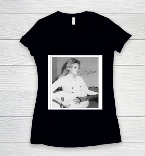 Dolly Parton Vintage Polaroid Women's V-Neck T-Shirt