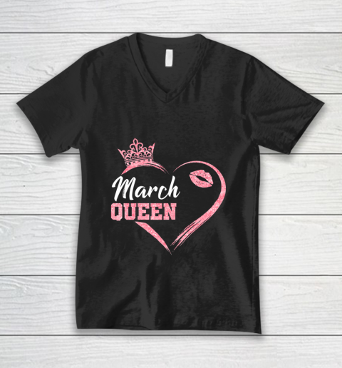 Womens Ph Cute March Birthday Queen Costume heart gift V-Neck T-Shirt