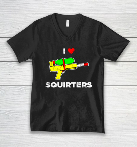 I Heart Squirters Funny I Love Squirters V-Neck T-Shirt