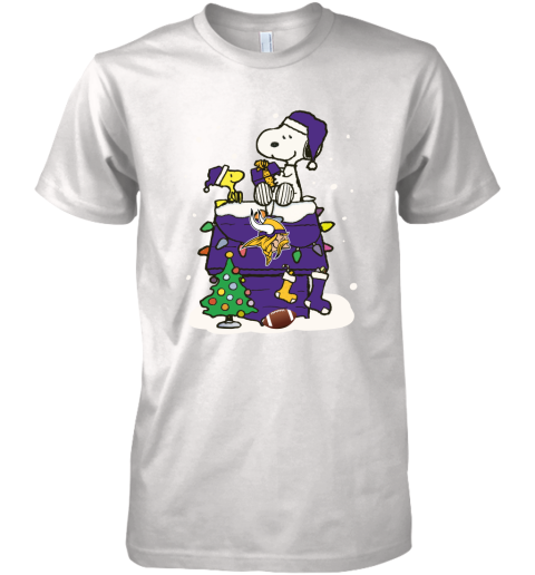 A Happy Christmas With Minnesota Vikings Snoopy Premium Men's T-Shirt