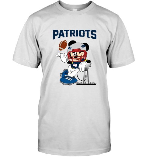 NFL New England Patriots Mickey Mouse Disney Super Bowl Football T Shirt