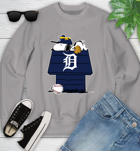 MLB Detroit Tigers Snoopy Woodstock The Peanuts Movie Baseball T Shirt Youth Sweatshirt 4