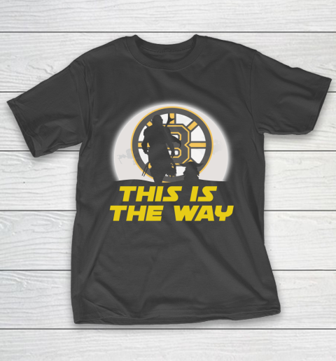 Boston Bruins NHL Ice Hockey Star Wars Yoda And Mandalorian This Is The Way T-Shirt