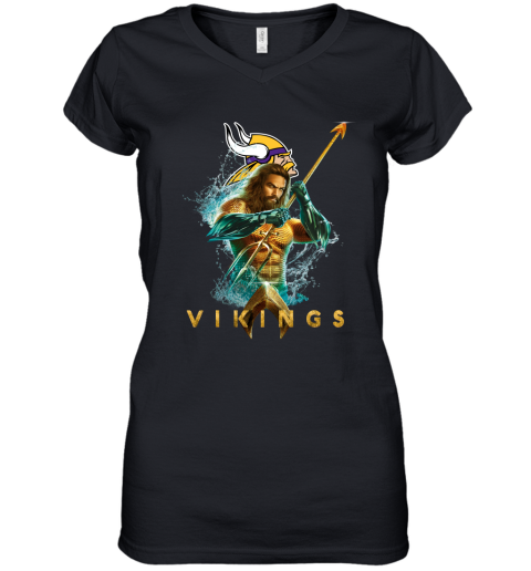 NFL Minnesota Vikings Aquaman DC Football Sports 3JTl3RsmGqZ women v neck t shirt 39 95 151514 front black