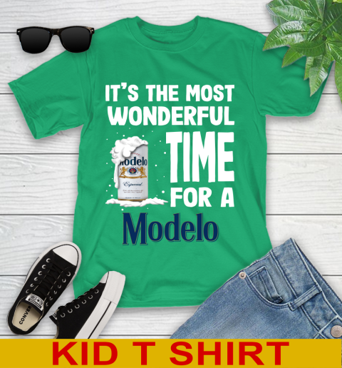 I't the most wonderful time for a Modelo Especial beer lovers 103