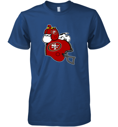Snoopy And Woodstock Resting On San Francisco 49ers Helmet Premium Men's T- Shirt 