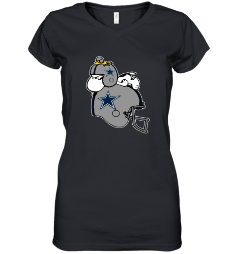 Snoopy And Woodstock Resting On Dallas Cowboys Helmet Women's V-Neck T-Shirt