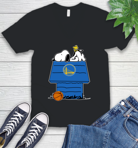 Golden State Warriors NBA Basketball Snoopy Woodstock The Peanuts Movie V-Neck T-Shirt 2