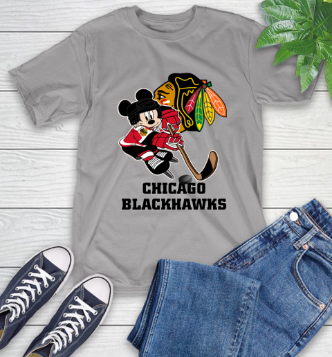 NHL Chicago Blackhawks Mickey Mouse Disney Hockey T Shirt T-Shirt 6
