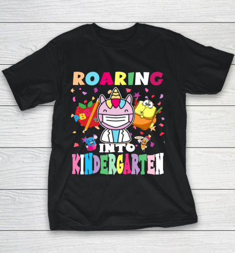 Back to school shirt Roaring into kinderGarten Youth T-Shirt