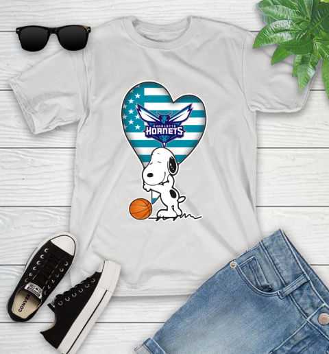 Charlotte Hornets NBA Basketball The Peanuts Movie Adorable Snoopy Youth T-Shirt