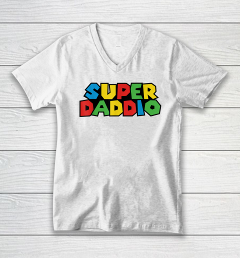 Super Daddio Funny Gamer Dad Fathers Day Video Game Lover V-Neck T-Shirt