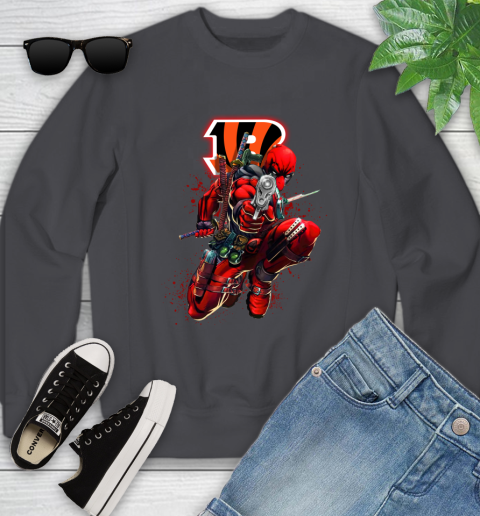 NFL Deadpool Marvel Comics Sports Football Cincinnati Bengals Youth Sweatshirt 6