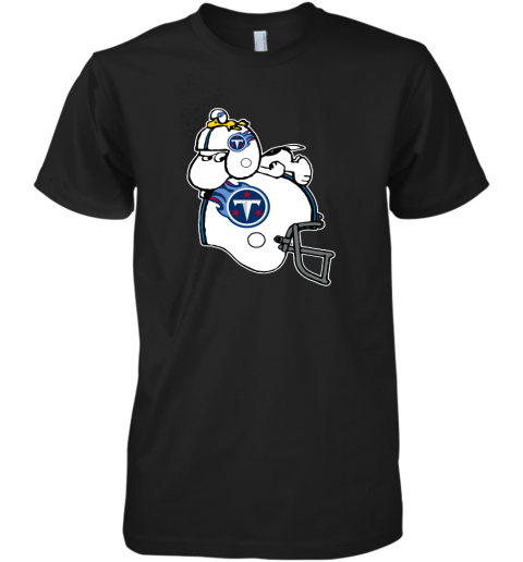 Snoopy And Woodstock Resting On Tennessee Titans Helmet Premium Men's T-Shirt