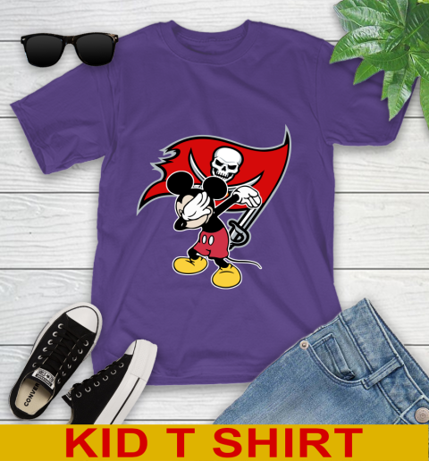 Tampa Bay Buccaneers NFL Football Dabbing Mickey Disney Sports Youth T-Shirt 4