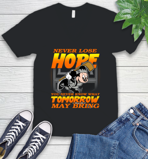 Los Angeles Kings NHL Hockey ootball Mickey Disney Never Lose Hope (1) V-Neck T-Shirt