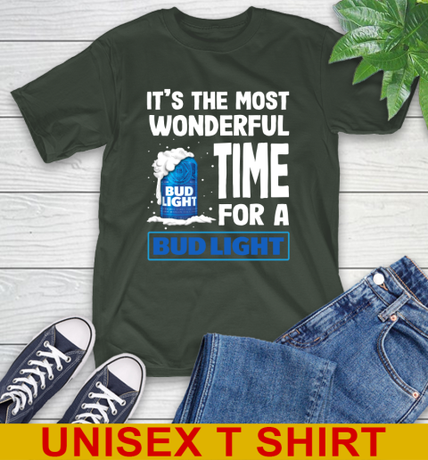 I't the most wonderful time for a Bud Light beer lovers 6