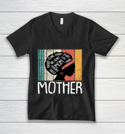 Mother Retro Vintage Inspirational Word Cloud Mom Mommy Mama V-Neck T-Shirt