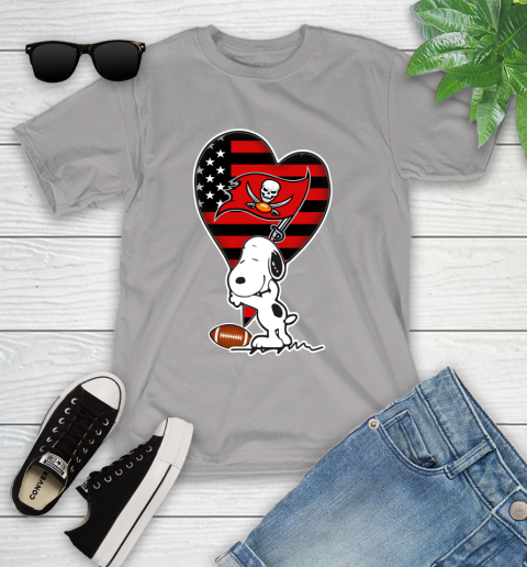 Tampa Bay Buccaneers NFL Football The Peanuts Movie Adorable Snoopy Youth T-Shirt 4